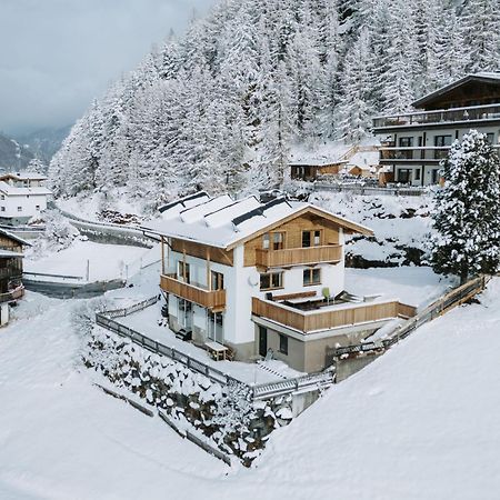 Ferienhaus Fruehlingsheim Sölden Kültér fotó